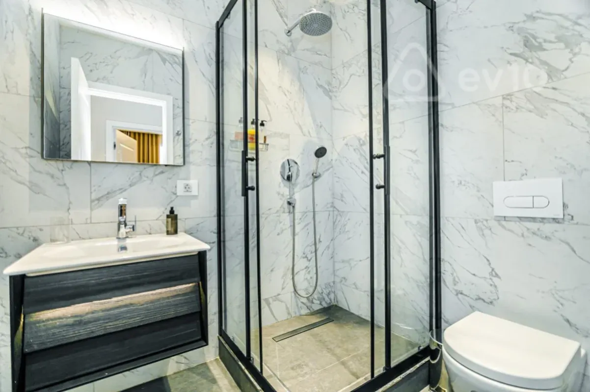 Kirayə verilir 3 otaqlı yeni tikili 100 m²