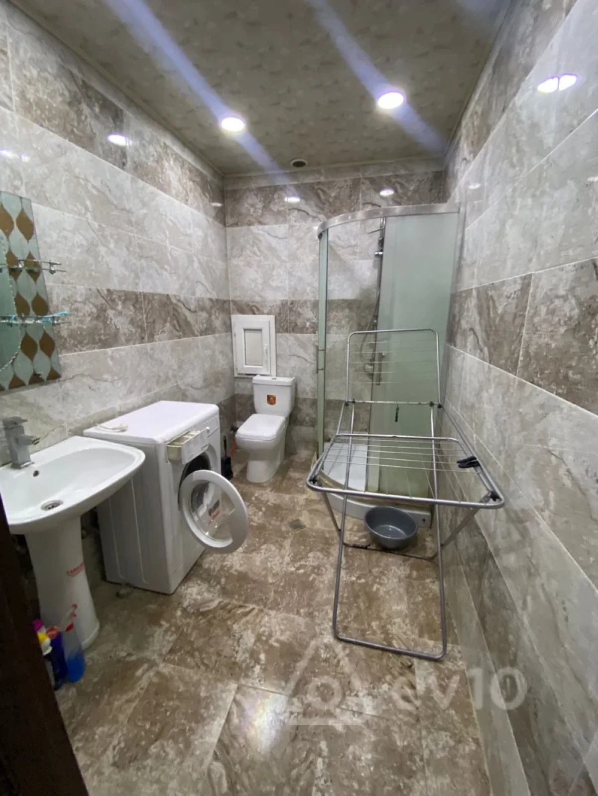 Satılır 2 otaqlı yeni tikili 64 m²