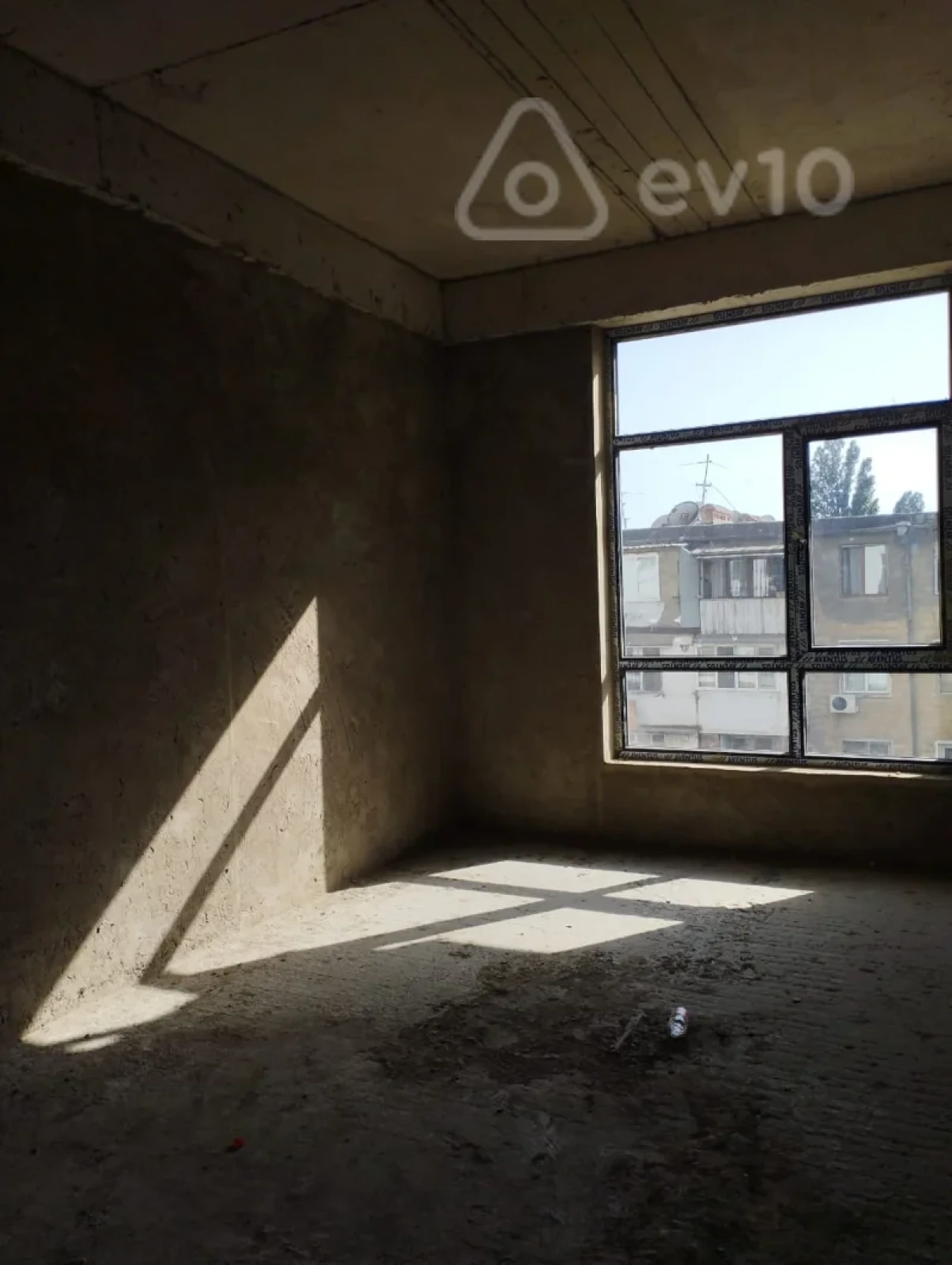 Satılır 4 otaqlı yeni tikili 196 m²