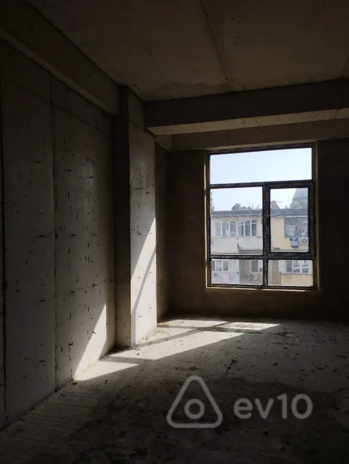 Satılır 4 otaqlı yeni tikili 196 m²