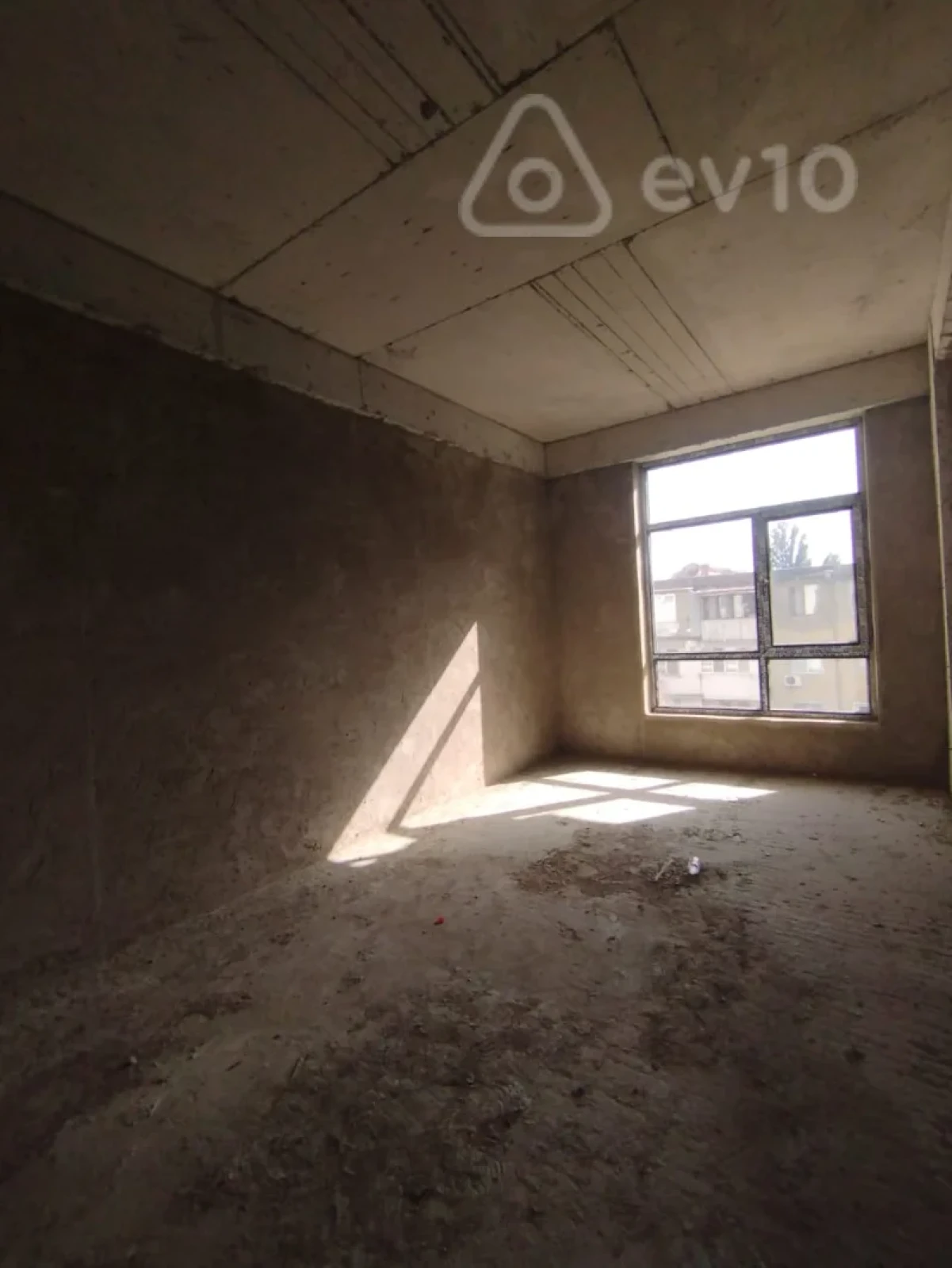 Satılır 4 otaqlı yeni tikili 196 m²