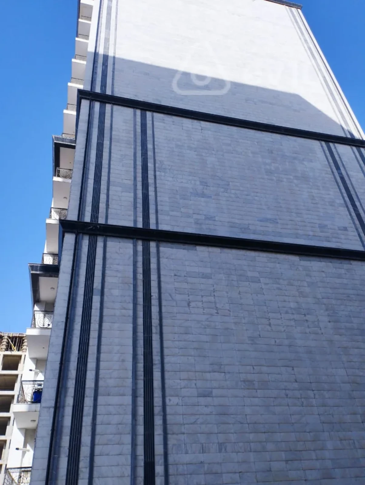 Satılır 4 otaqlı yeni tikili 196 m²