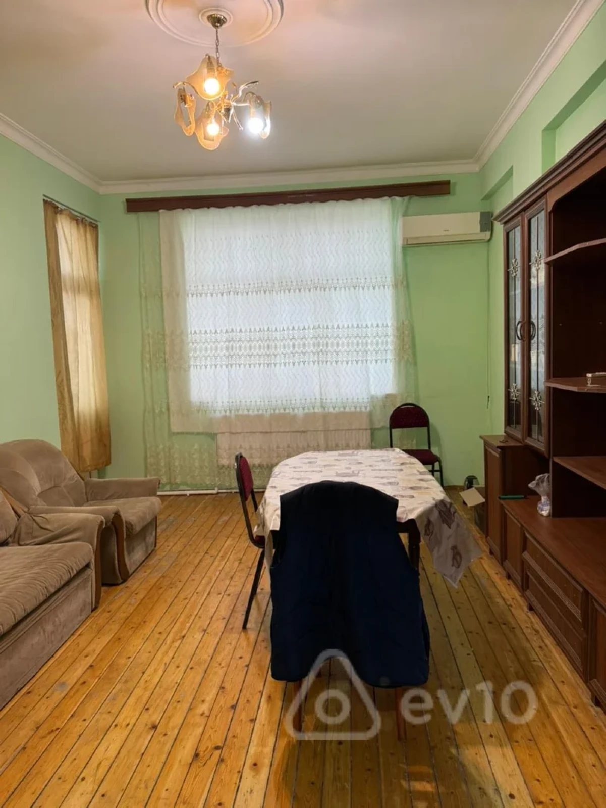 Kirayə verilir 2 otaqlı yeni tikili 82 m²