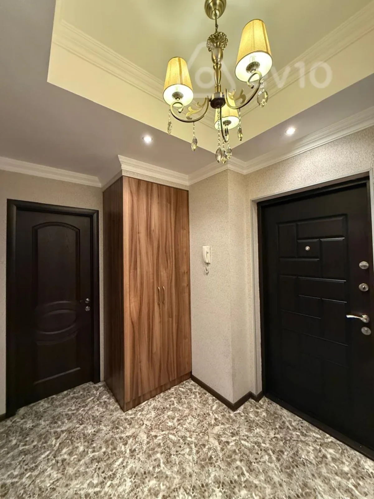 Kirayə verilir 2 otaqlı yeni tikili 71 m²