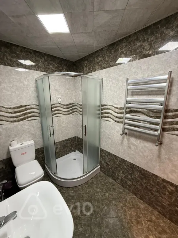 Kirayə verilir 2 otaqlı yeni tikili 71 m²