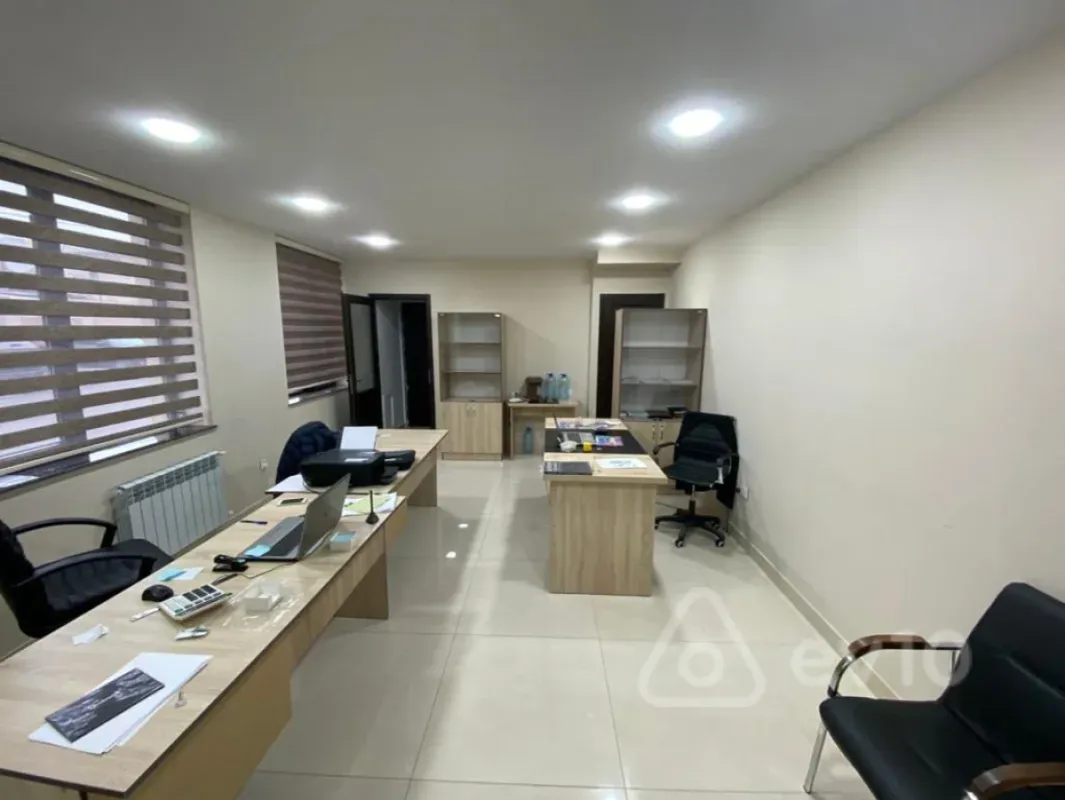 Kirayə verilir mənzil 80 m²