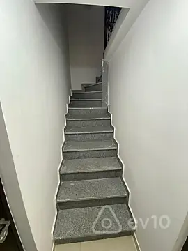 Kirayə verilir mənzil 80 m²