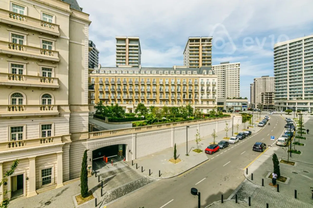 Kirayə verilir 3 otaqlı yeni tikili 110 m²