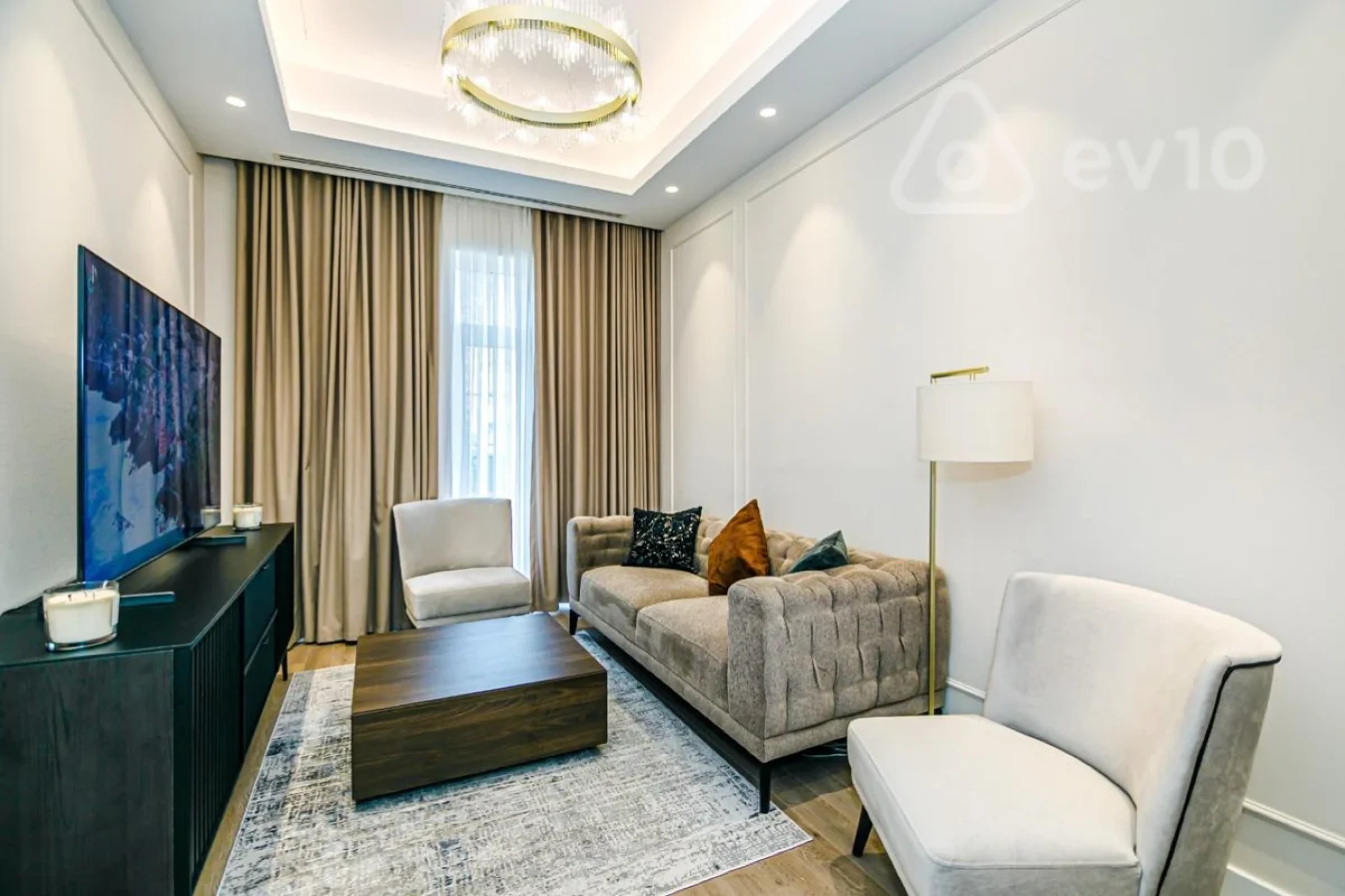 Kirayə verilir 3 otaqlı yeni tikili 110 m²