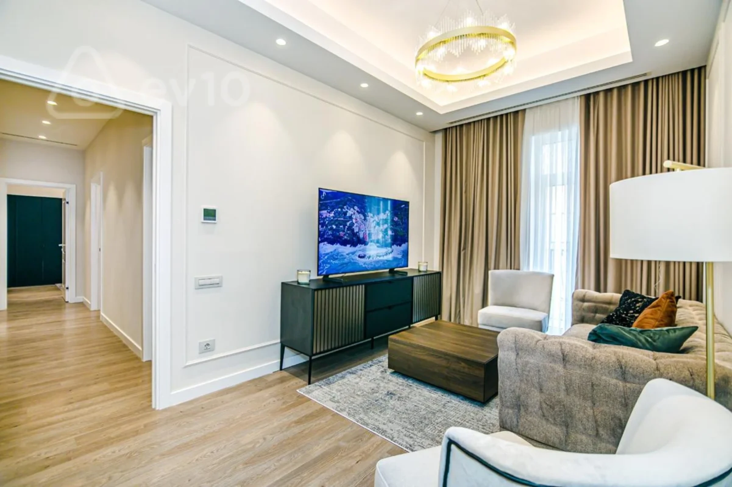 Kirayə verilir 3 otaqlı yeni tikili 110 m²