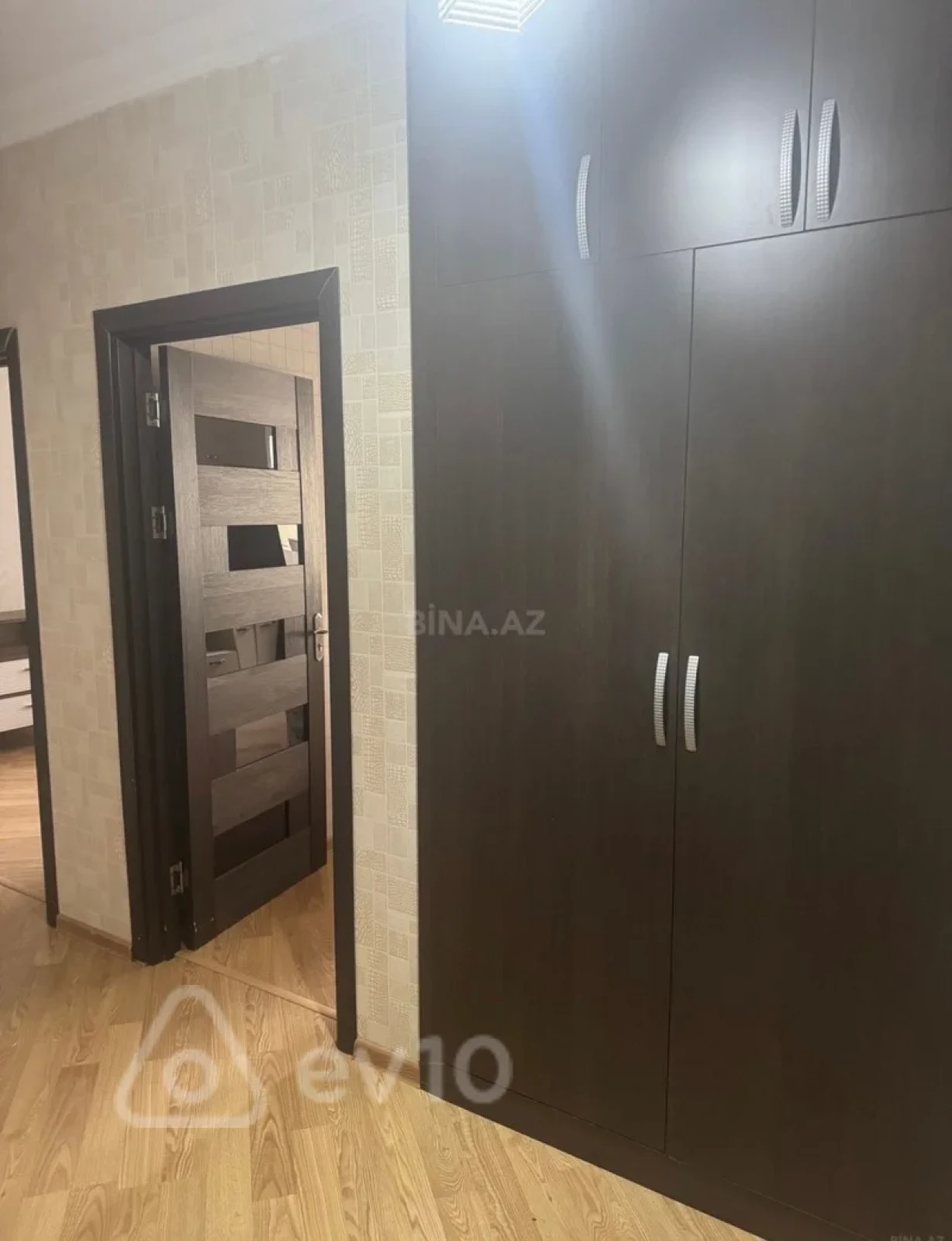 Kirayə verilir 2 otaqlı yeni tikili 68 m²