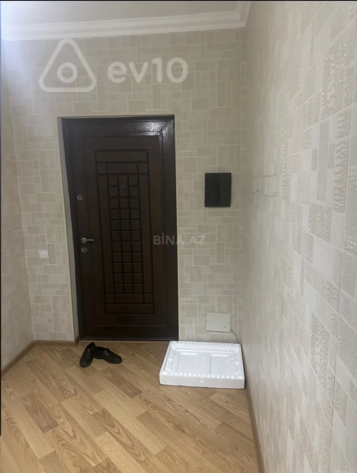 Kirayə verilir 2 otaqlı yeni tikili 68 m²