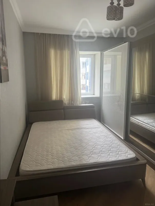 Kirayə verilir 2 otaqlı yeni tikili 68 m²