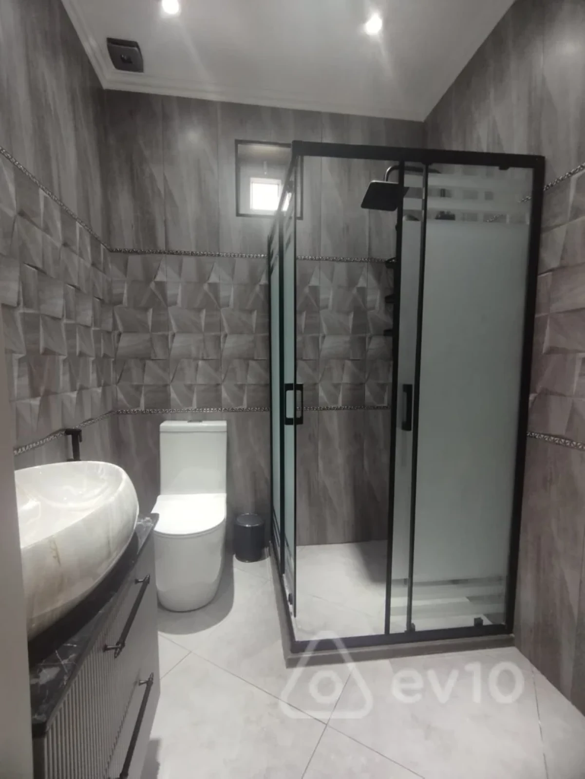 Satılır 3 otaqlı həyət evi 110 m²