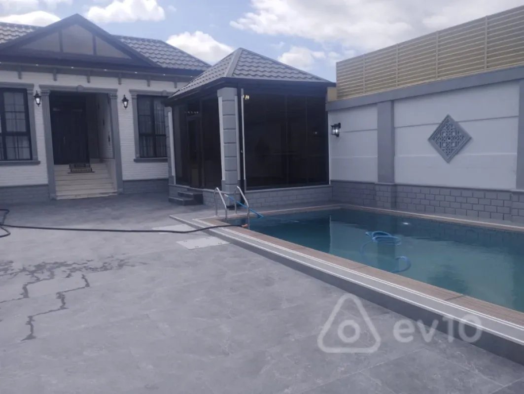 Satılır 3 otaqlı həyət evi 110 m²