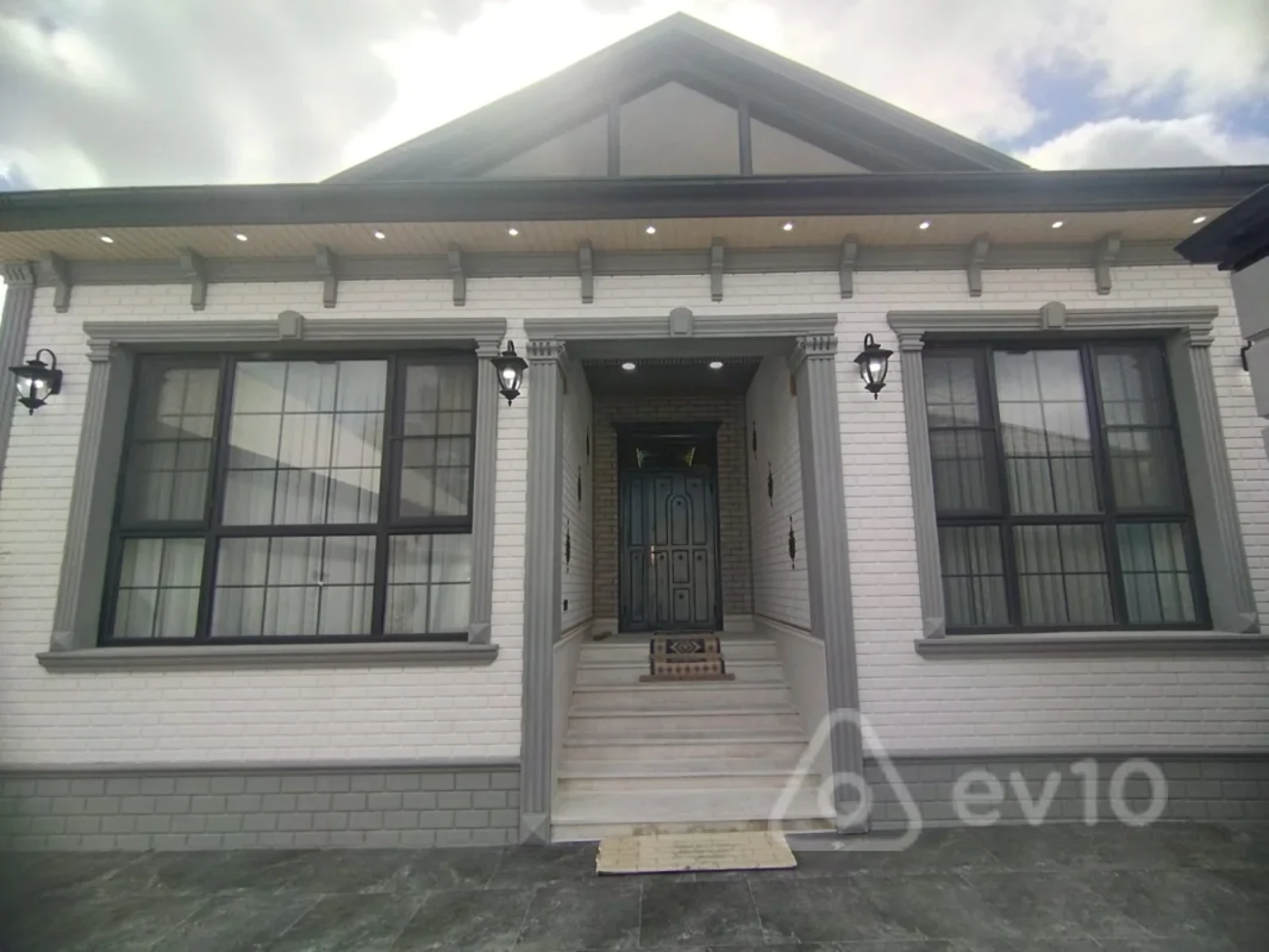 Satılır 3 otaqlı həyət evi 110 m²