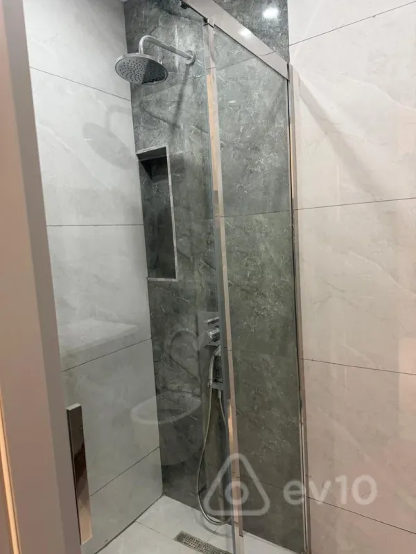 Satılır 2 otaqlı yeni tikili 91 m²