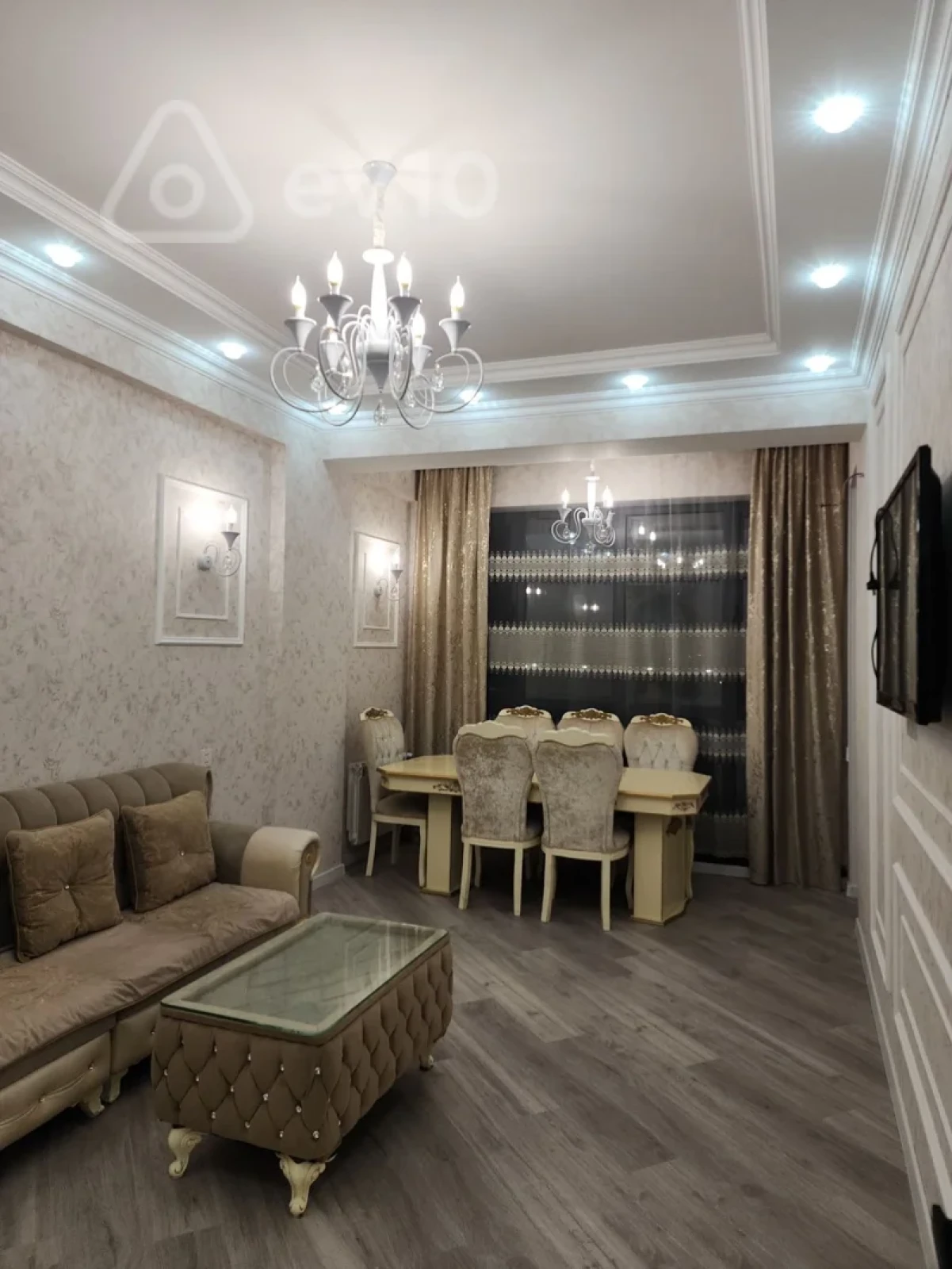 Kirayə verilir 2 otaqlı yeni tikili 65 m²