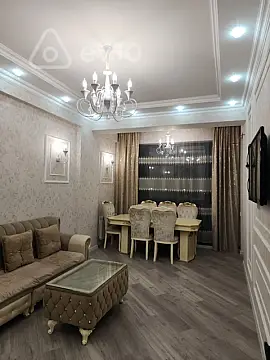 Kirayə verilir 2 otaqlı yeni tikili 65 m²