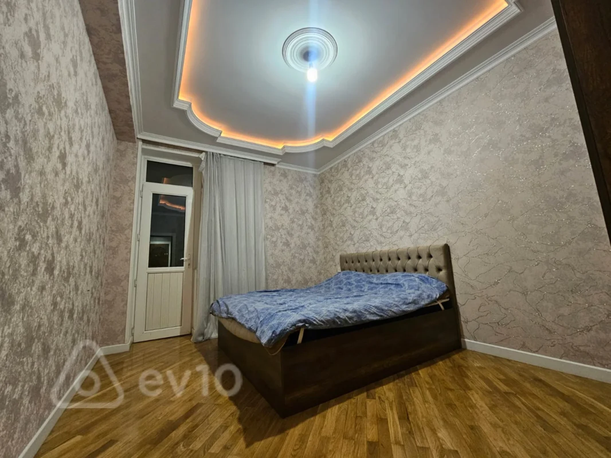 Satılır 4 otaqlı yeni tikili 223 m²