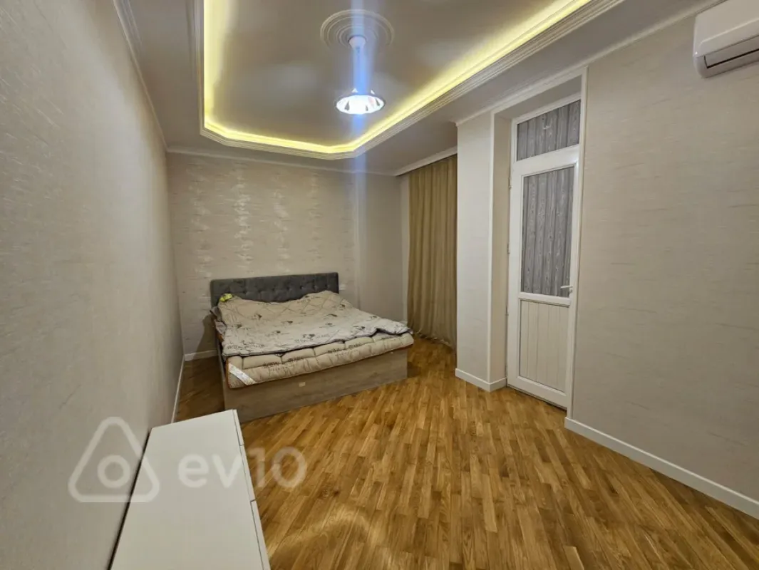 Satılır 4 otaqlı yeni tikili 223 m²