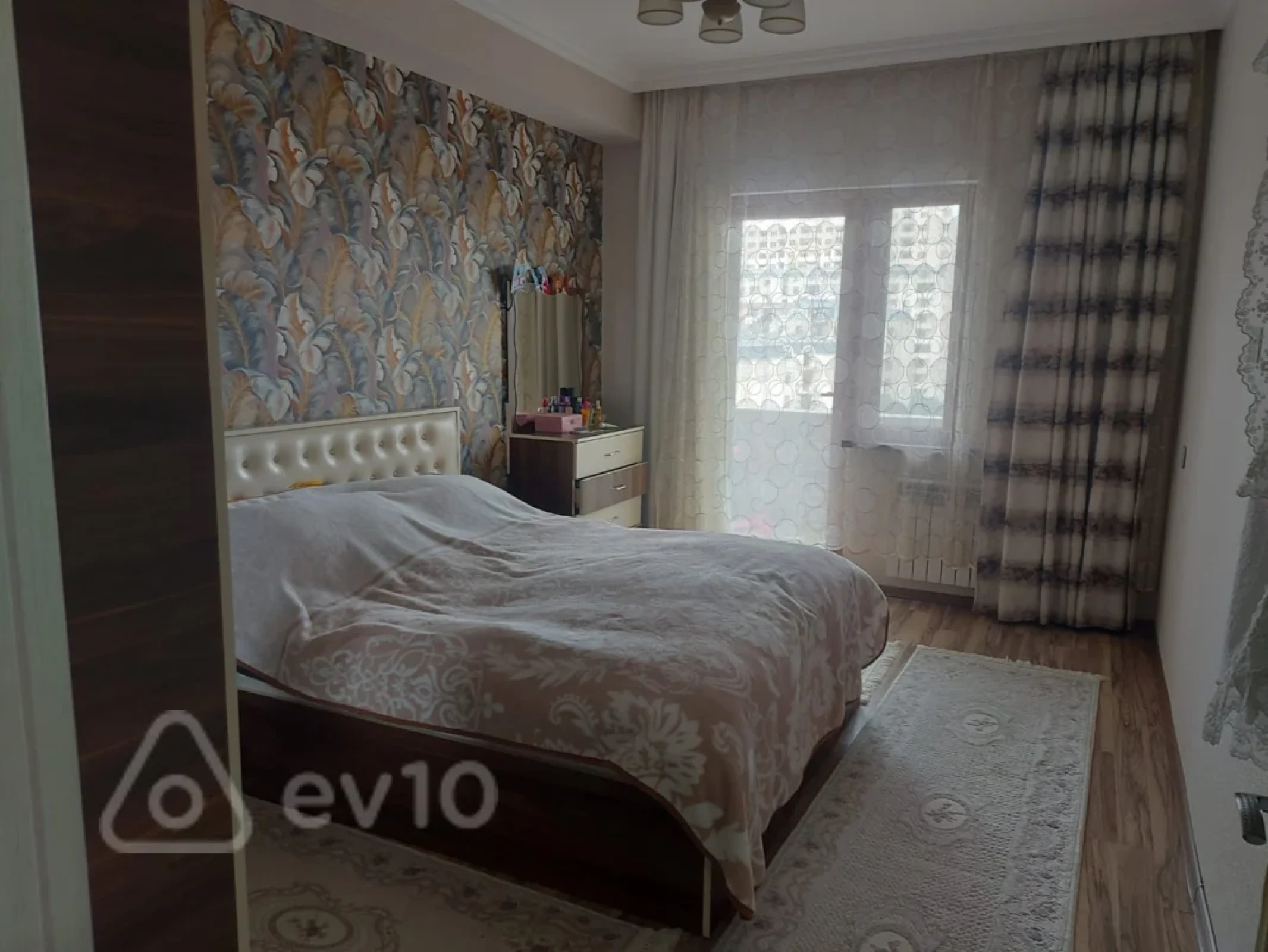 Kirayə verilir 2 otaqlı yeni tikili 78 m²