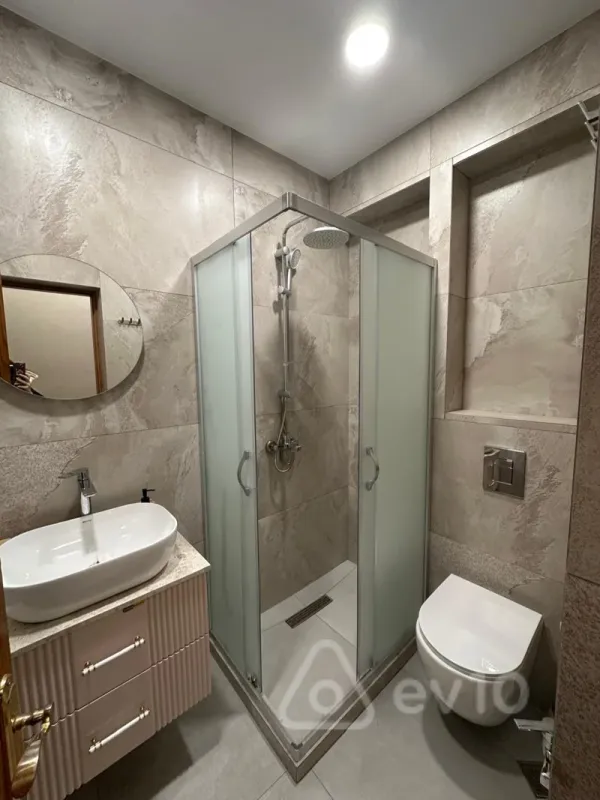 Kirayə verilir 3 otaqlı yeni tikili 94 m²