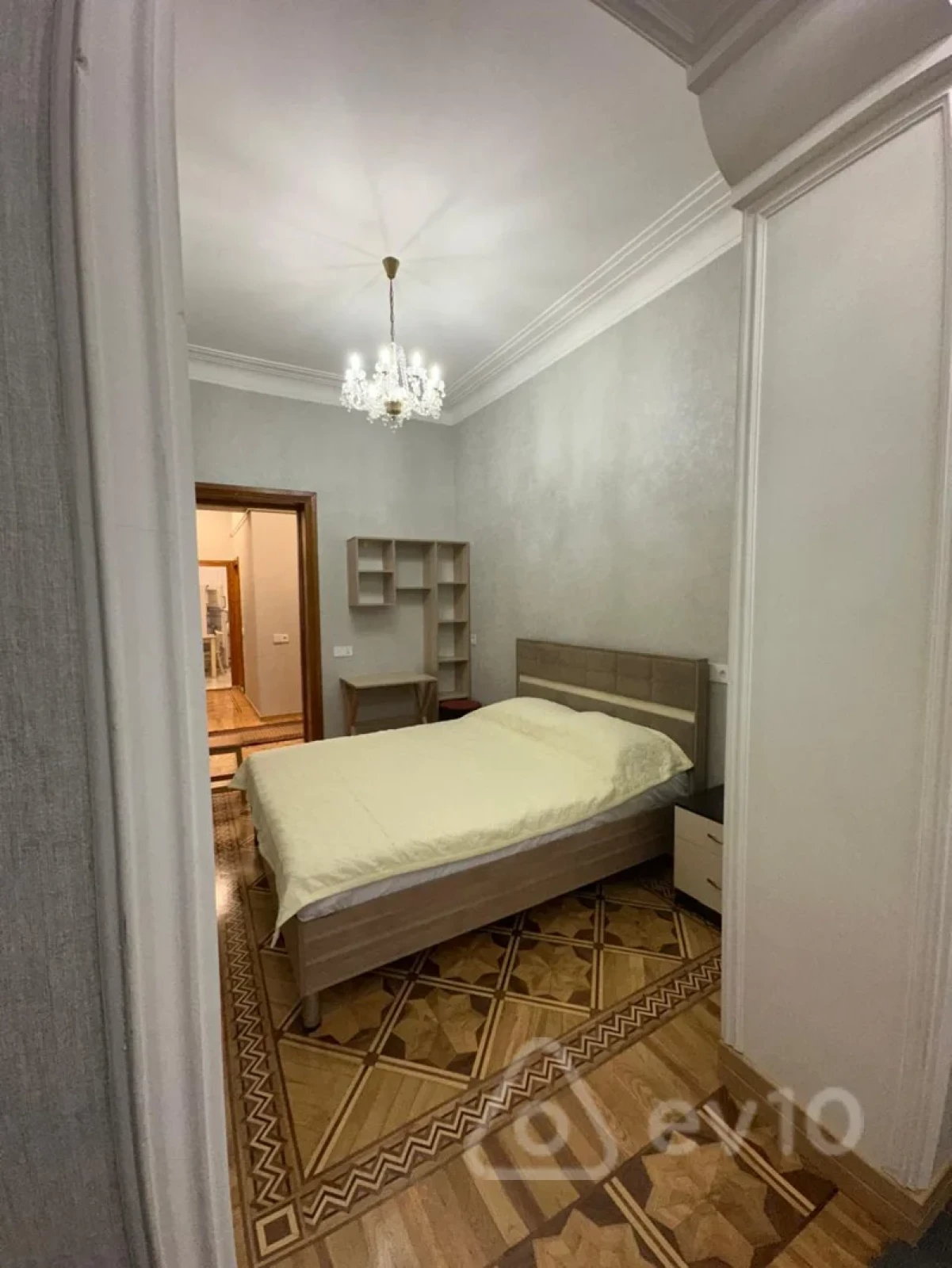 Kirayə verilir 3 otaqlı yeni tikili 94 m²