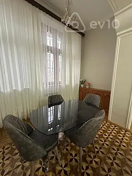 Kirayə verilir 3 otaqlı yeni tikili 94 m²