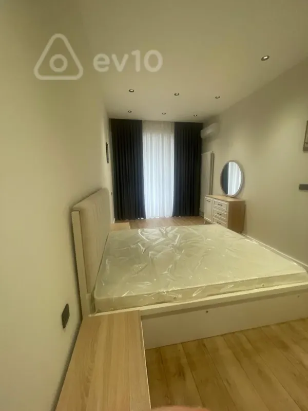Kirayə verilir 2 otaqlı yeni tikili 120 m²