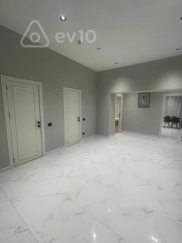 Kirayə verilir 2 otaqlı yeni tikili 120 m²