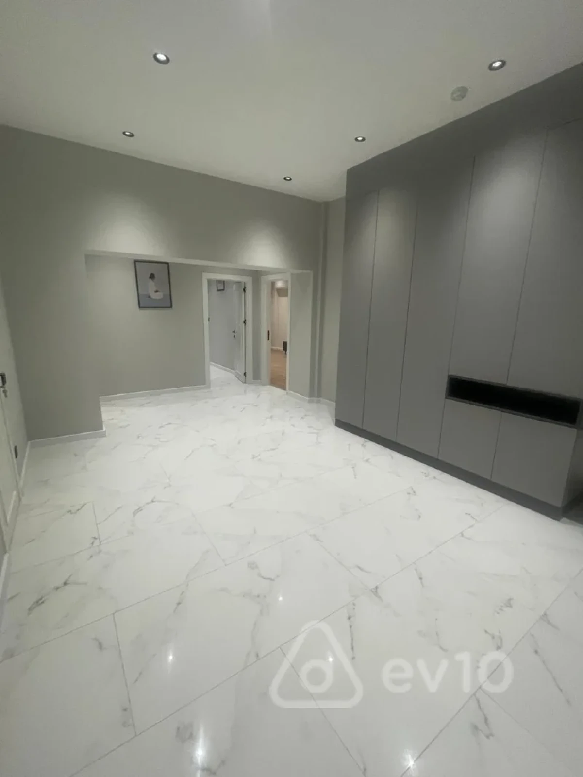 Kirayə verilir 2 otaqlı yeni tikili 120 m²