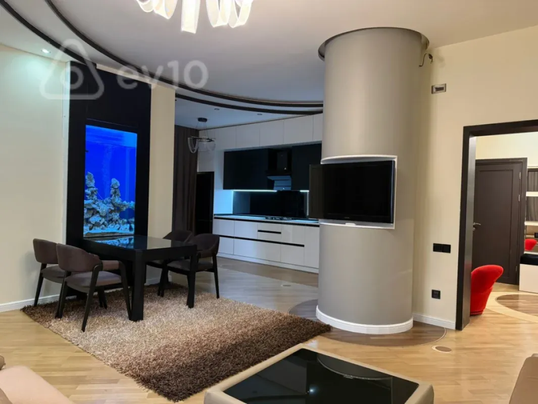 Kirayə verilir 2 otaqlı yeni tikili 80 m²