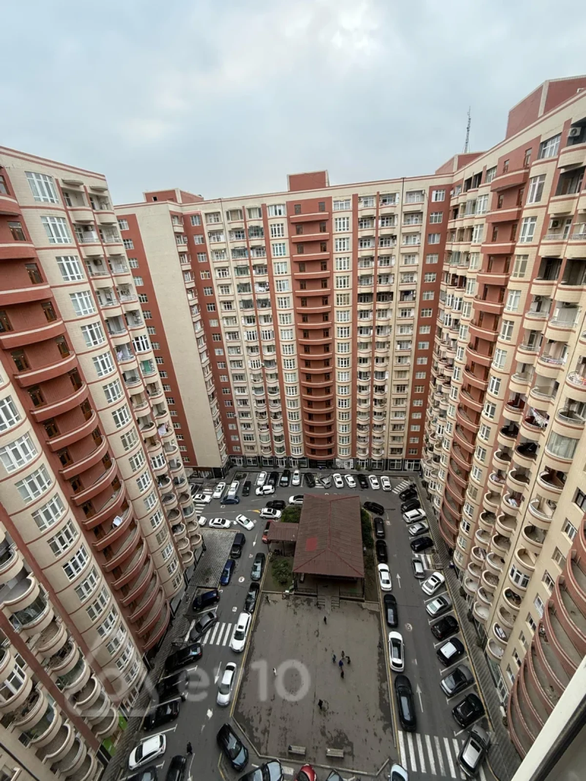 Satılır 3 otaqlı yeni tikili 102 m²
