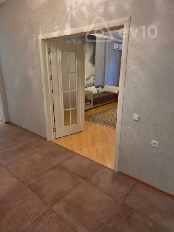 Satılır 3 otaqlı yeni tikili 102 m²