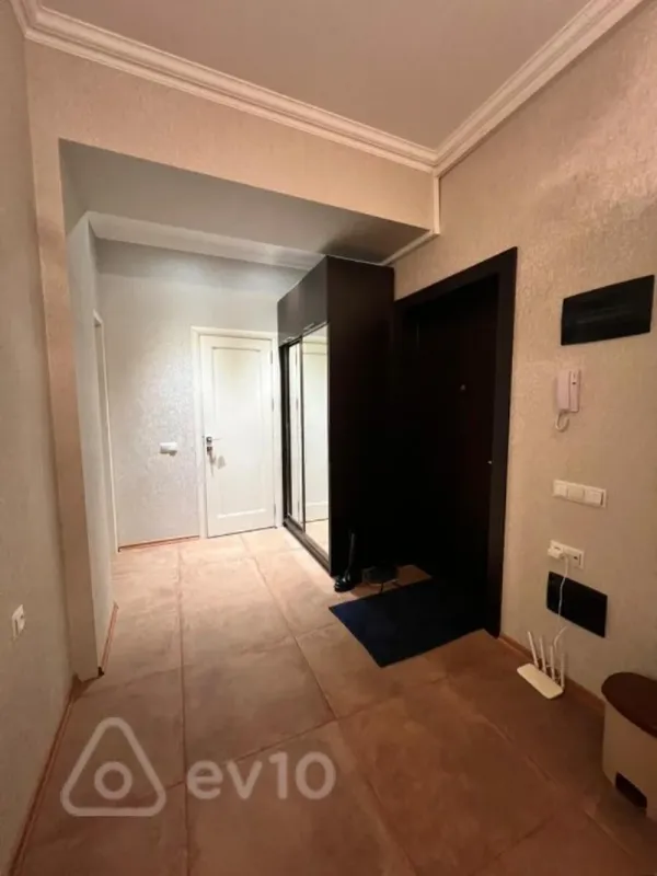 Satılır 3 otaqlı yeni tikili 102 m²