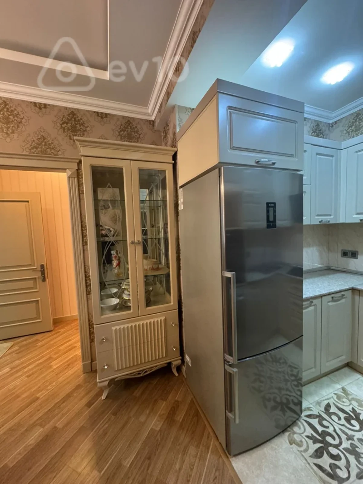 Satılır 2 otaqlı yeni tikili 67 m²