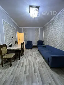 Kirayə verilir 2 otaqlı köhnə tikili 45 m² — Bakı, Nəsimi 2 otaq 45.00 m²
