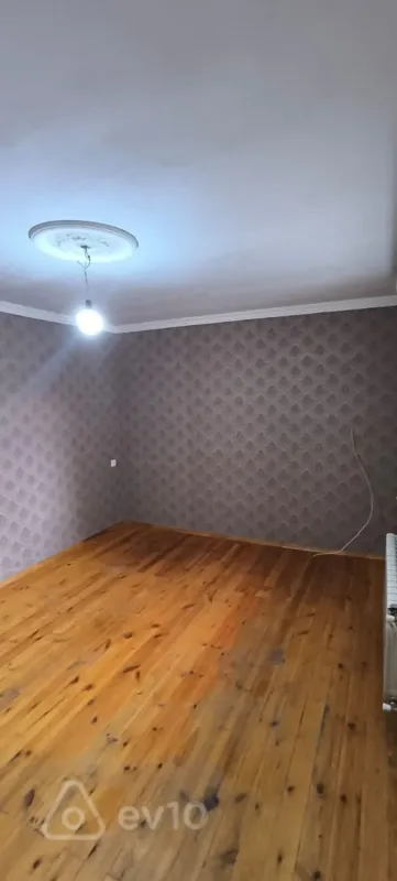 Kirayə verilir 3 otaqlı həyət evi 85 m²