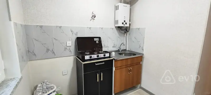 Kirayə verilir 1 otaqlı köhnə tikili 31 m²