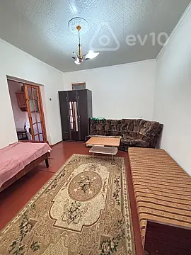 Kirayə verilir 1 otaqlı həyət evi 24 m²