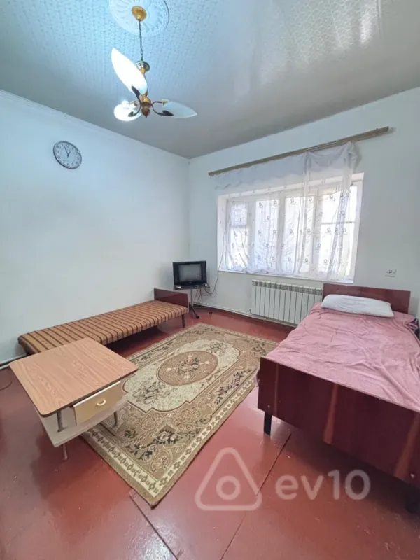 Kirayə verilir 1 otaqlı həyət evi 24 m²
