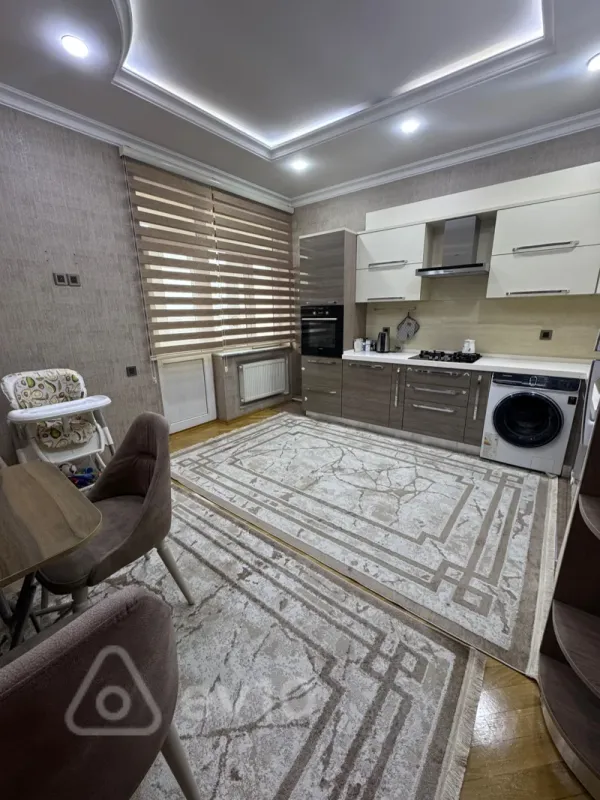 Satılır 3 otaqlı yeni tikili 120 m²