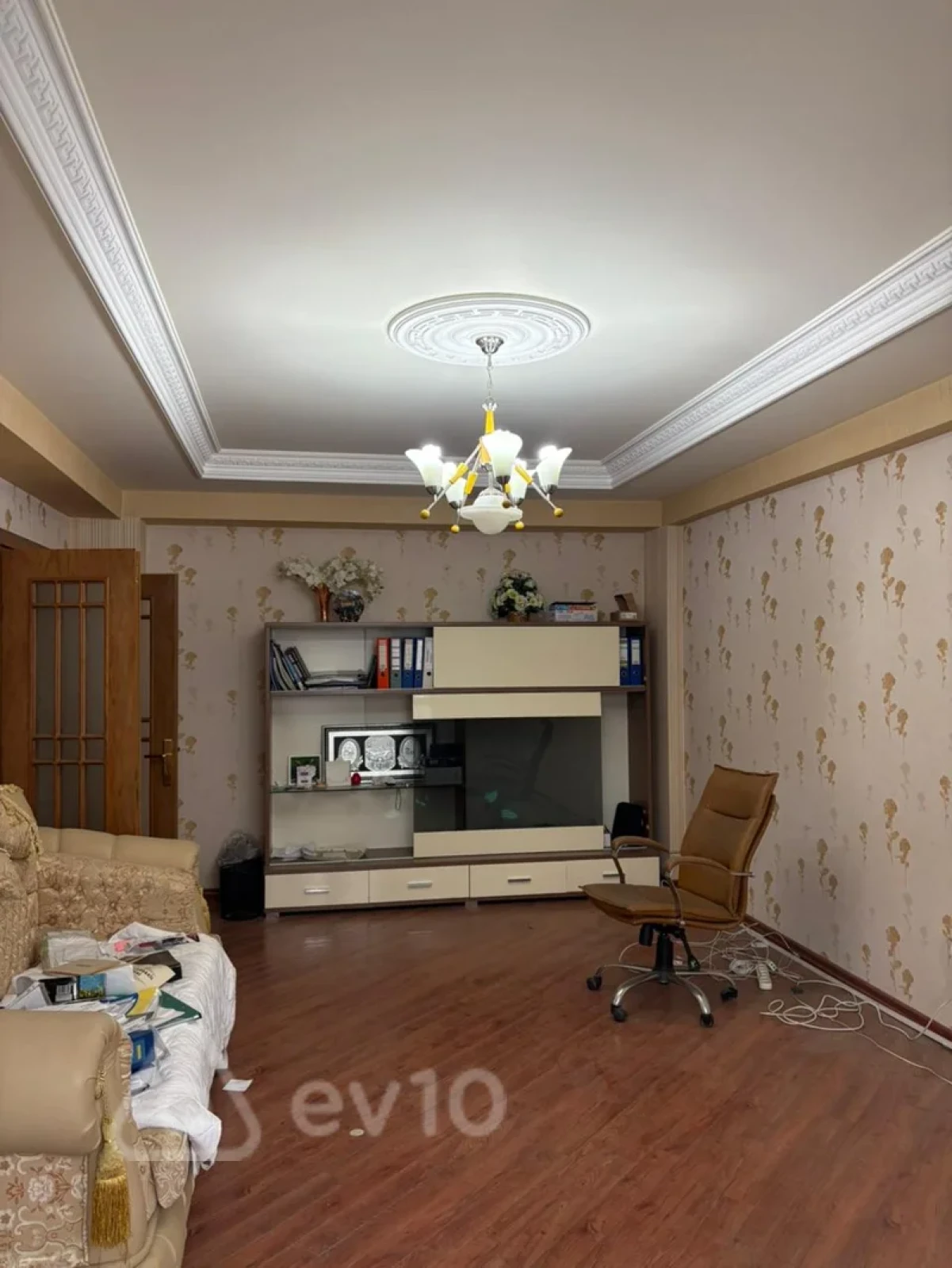 Kirayə verilir 3 otaqlı ofis 120 m²