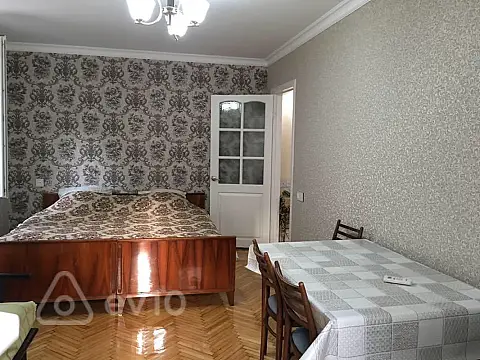 Kirayə verilir 1 otaqlı köhnə tikili 35 m²