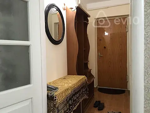 Kirayə verilir 1 otaqlı köhnə tikili 35 m² — Bakı, Yasamal 1 otaq 35.00 m²