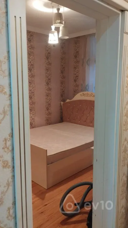 Kirayə verilir 2 otaqlı yeni tikili 50 m²