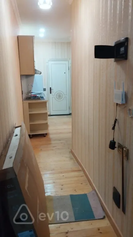 Kirayə verilir 2 otaqlı yeni tikili 50 m²