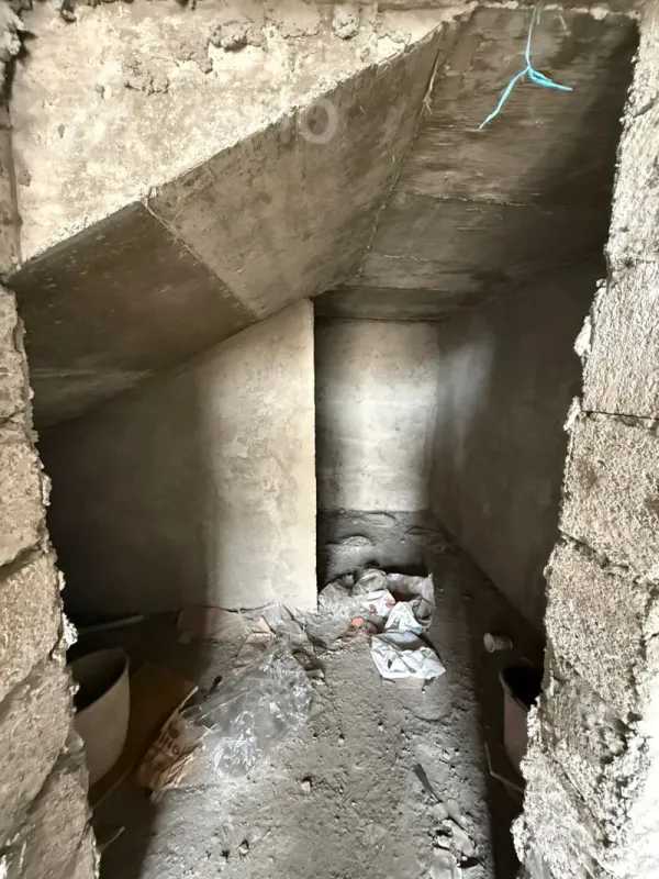 Satılır 4 otaqlı həyət evi 240 m²