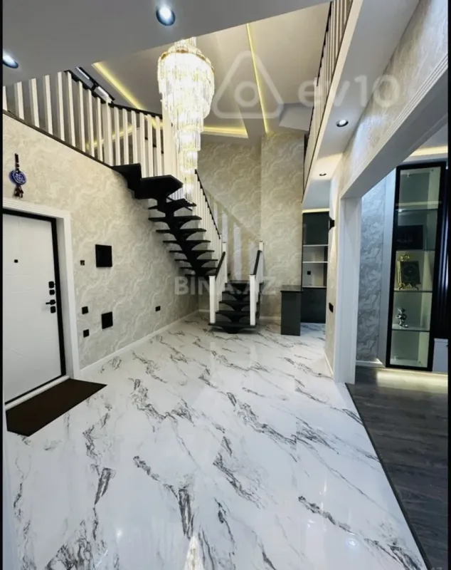 Satılır 4 otaqlı yeni tikili 139 m²